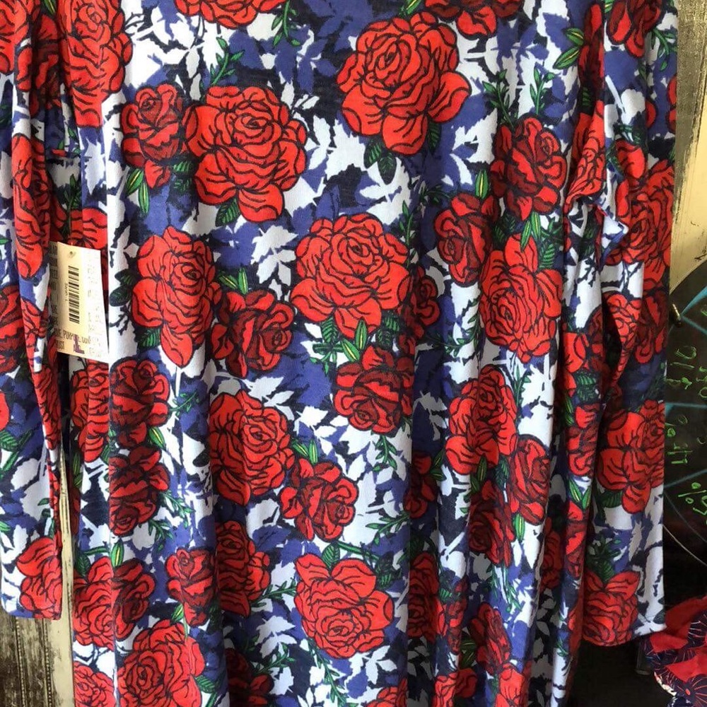LuLaRoe Red Roses Floral Sarah on Blue NWT
